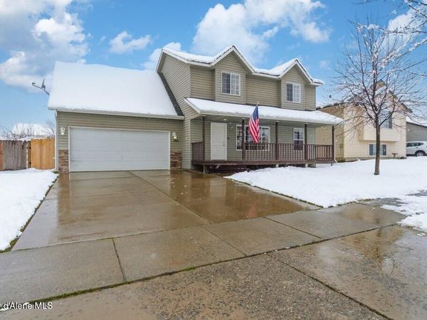 2444 N Sparrow Loop, Post Falls, ID 83854