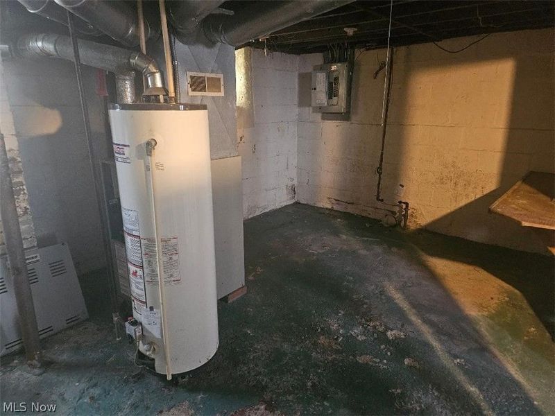 1243 Collinwood Avenue, Akron, OH 44310 Photo 12