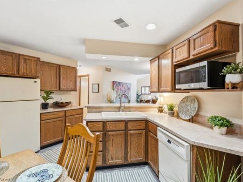 1163 Red Tail Hawk Court, Unit 1, Boardman, OH 44512 Photo 15