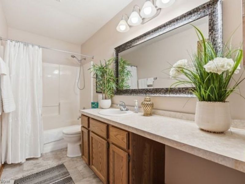 1163 Red Tail Hawk Court, Unit 1, Boardman, OH 44512 Photo 18