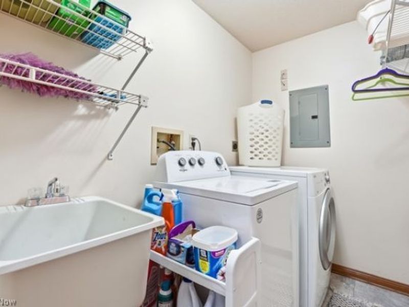 1163 Red Tail Hawk Court, Unit 1, Boardman, OH 44512 Photo 23