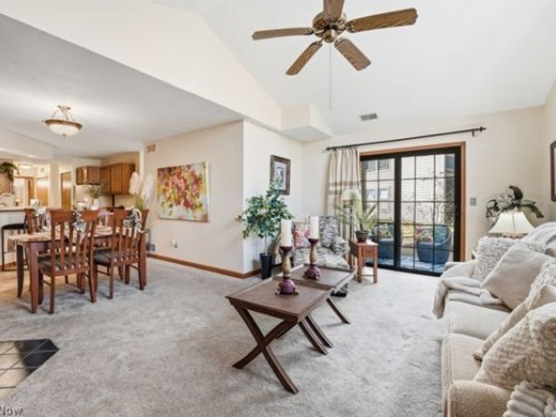 1163 Red Tail Hawk Court, Unit 1, Boardman, OH 44512 Photo 9