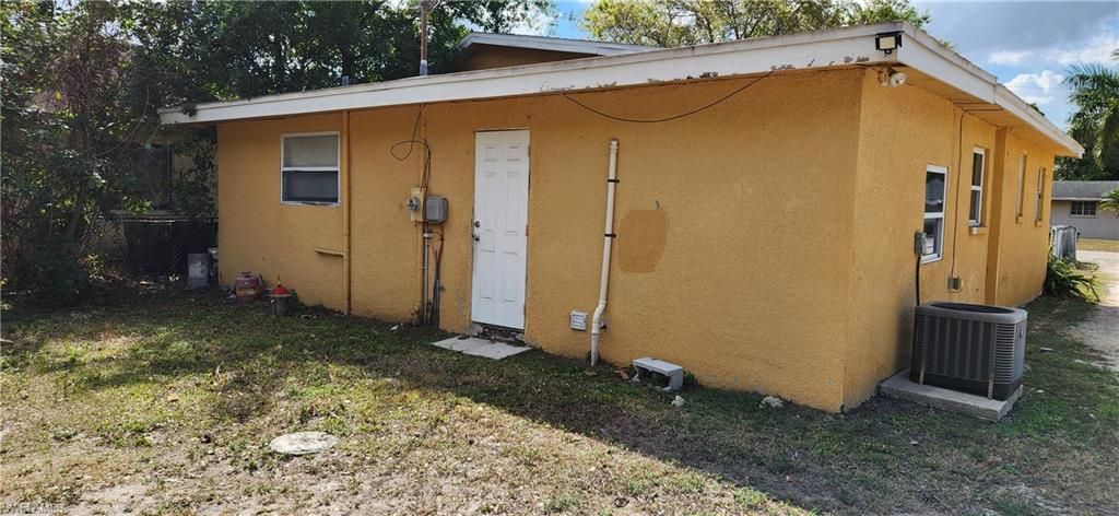 1423 Lura Ave, Fort Myers, FL 33916 Photo