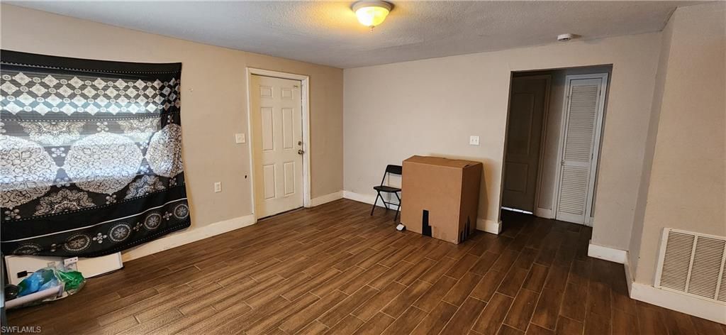 1423 Lura Ave, Fort Myers, FL 33916 Photo