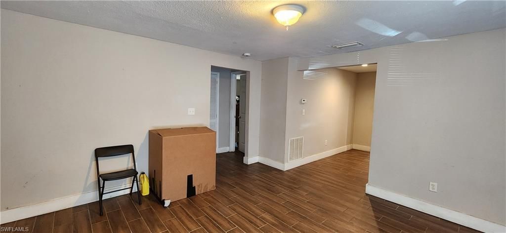 1423 Lura Ave, Fort Myers, FL 33916 Photo