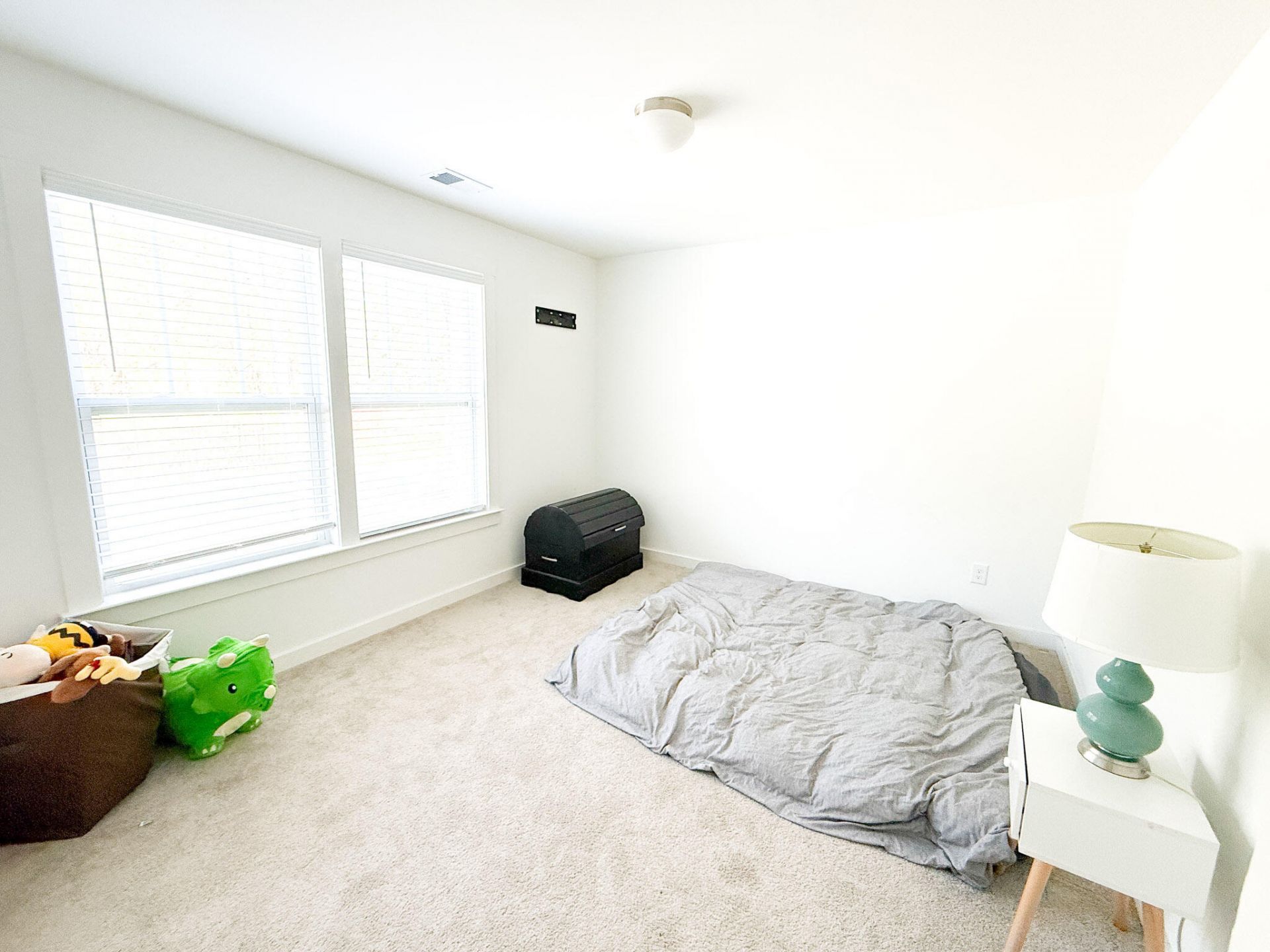1003 British Drive Photo 11