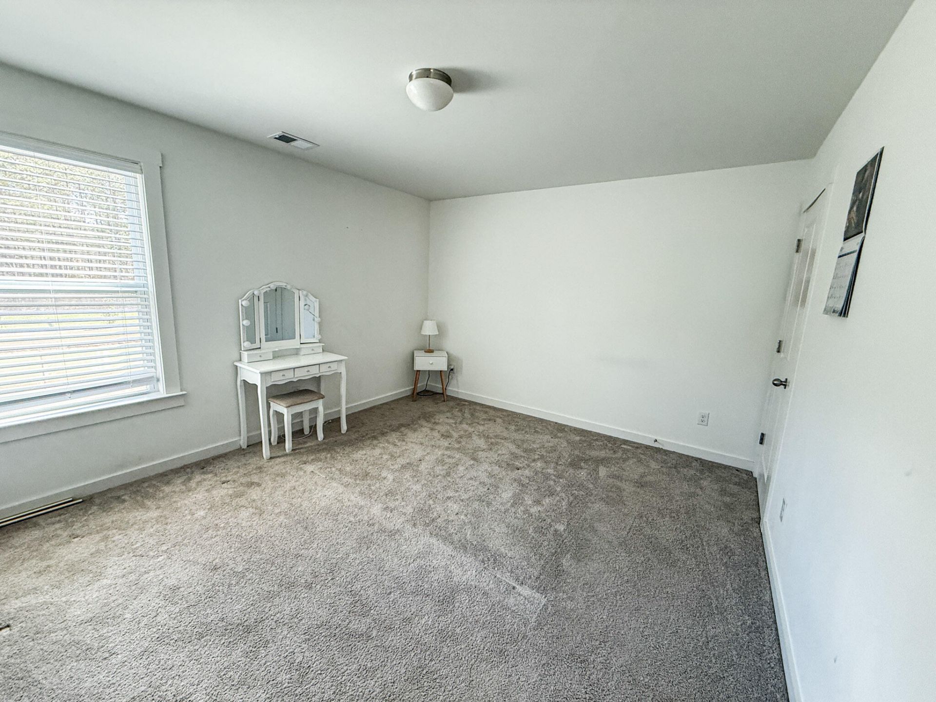 1003 British Drive Photo 11