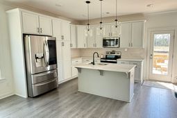 1003 British Drive photo 4