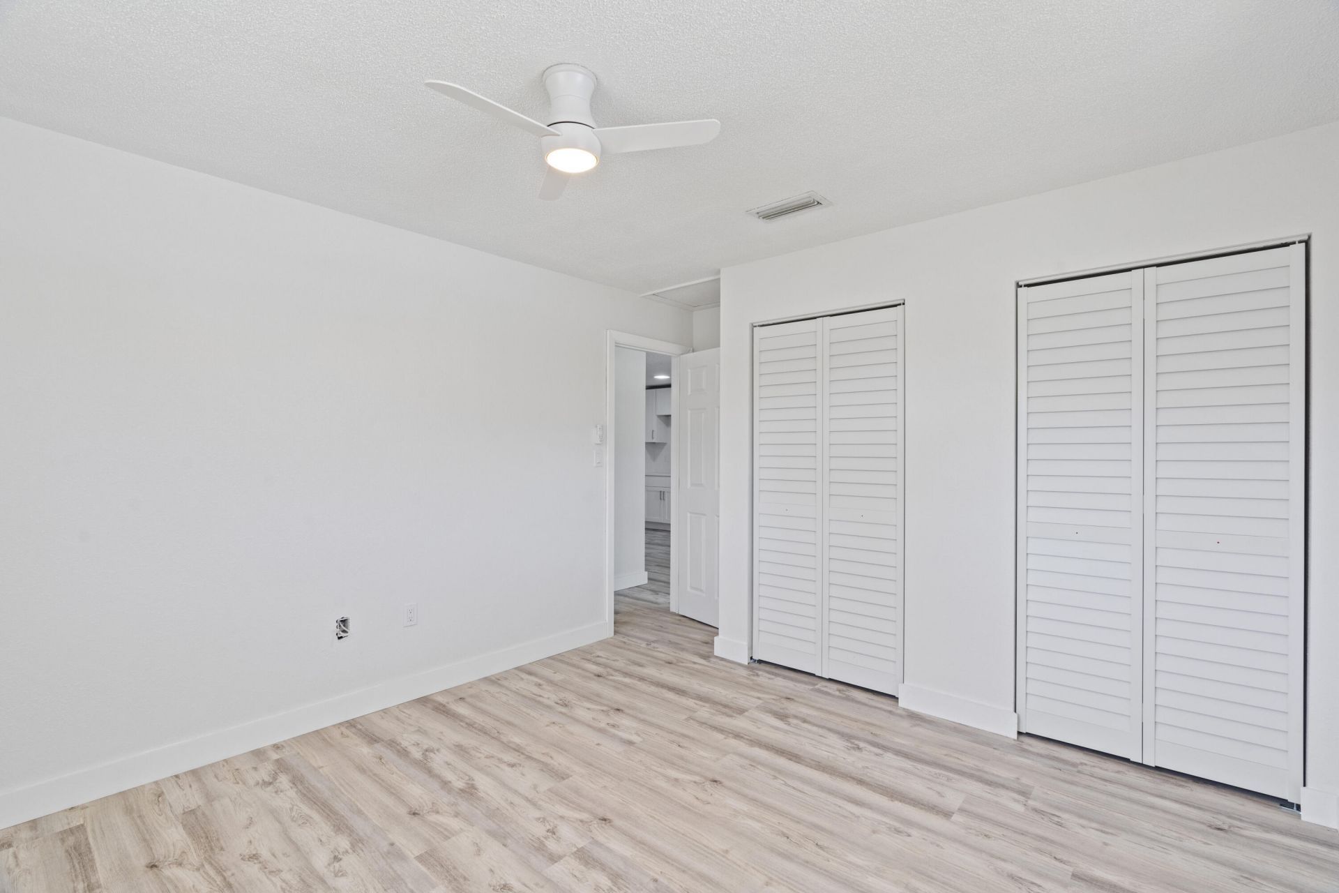 662 Granada Street, Fort Pierce, FL 34949 Photo