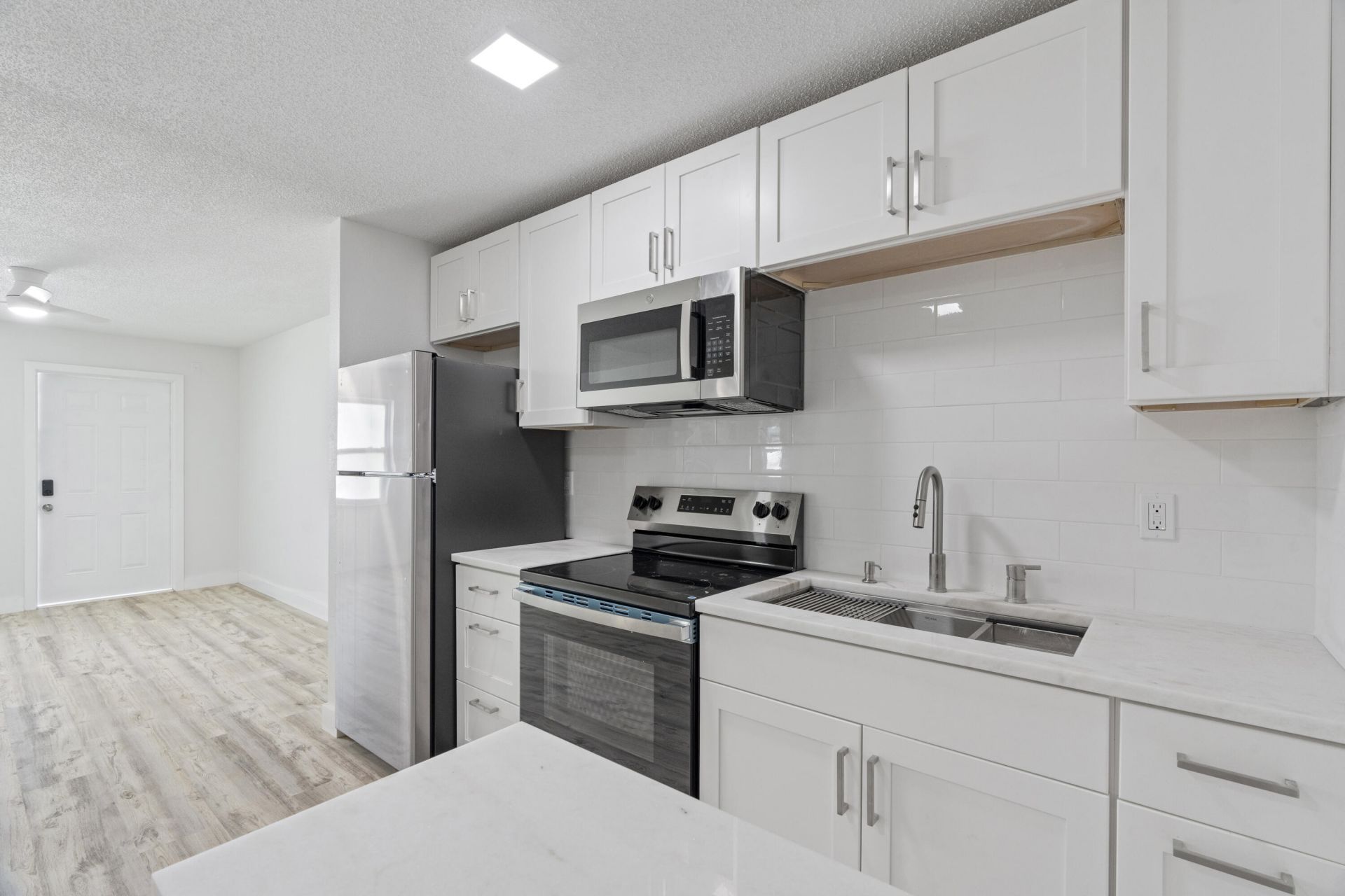 662 Granada Street, Fort Pierce, FL 34949 Photo