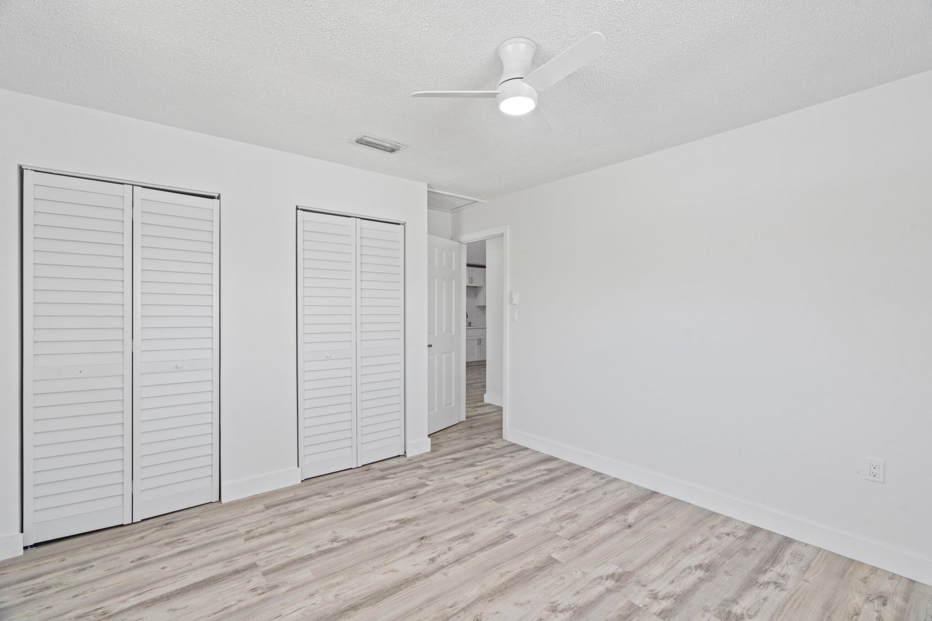 662 Granada Street, Fort Pierce, FL 34949 Photo