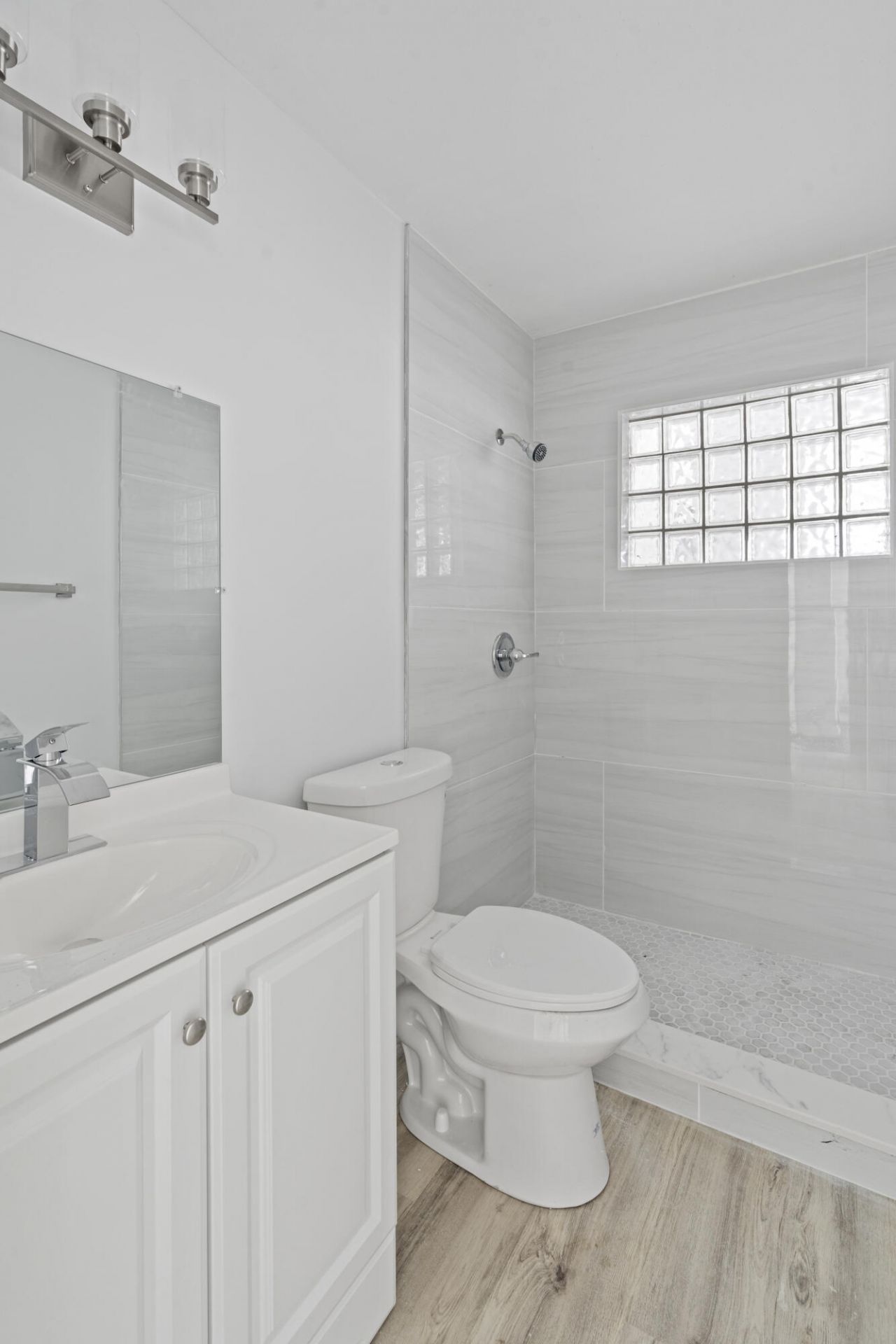 662 Granada Street, Fort Pierce, FL 34949 Photo