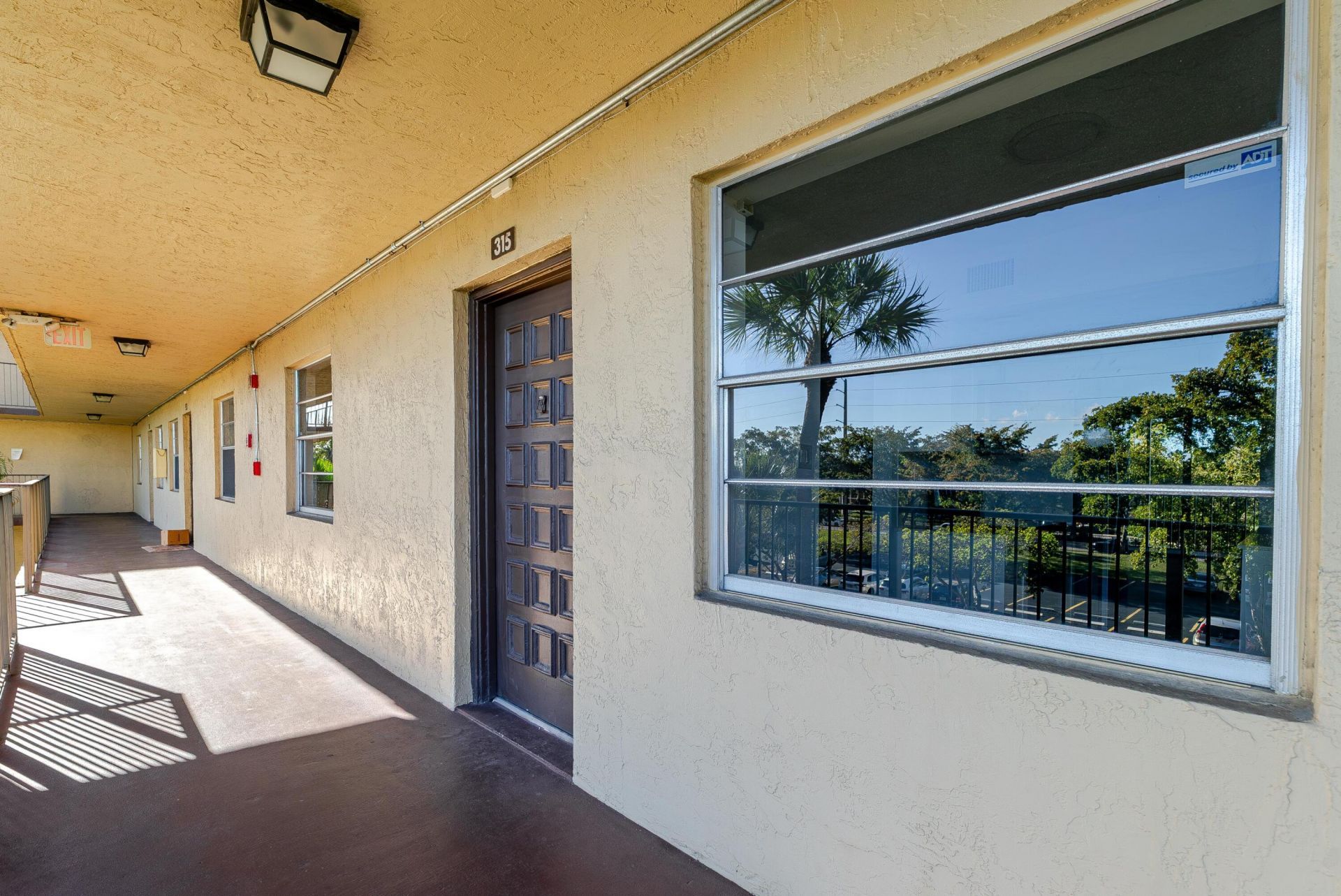 3121 NW 47th Terrace, Unit 315, Lauderdale Lakes, FL 33319 Photo