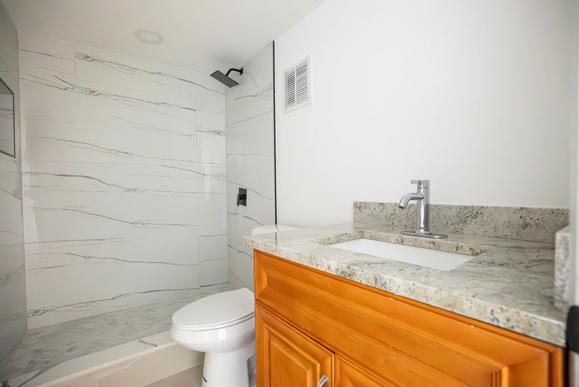 3121 NW 47th Terrace, Unit 315, Lauderdale Lakes, FL 33319 Photo