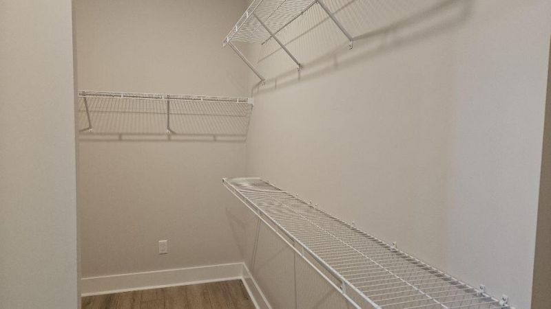 263 Huguenot Trail Photo 17