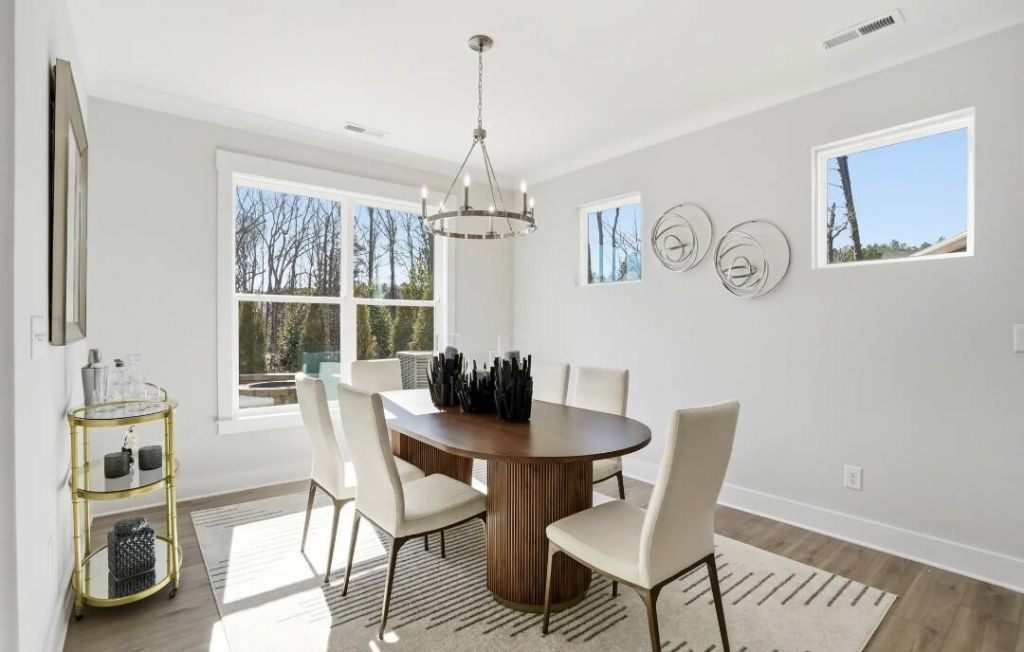 263 Huguenot Trail Photo 9