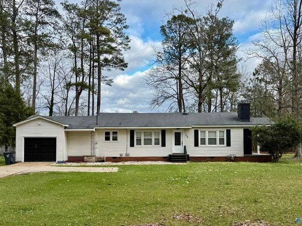204 Taylor Road, Glencoe, AL 35905