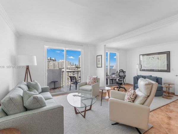 1621 Bay Rd, Unit 1202, Miami Beach, FL 33139