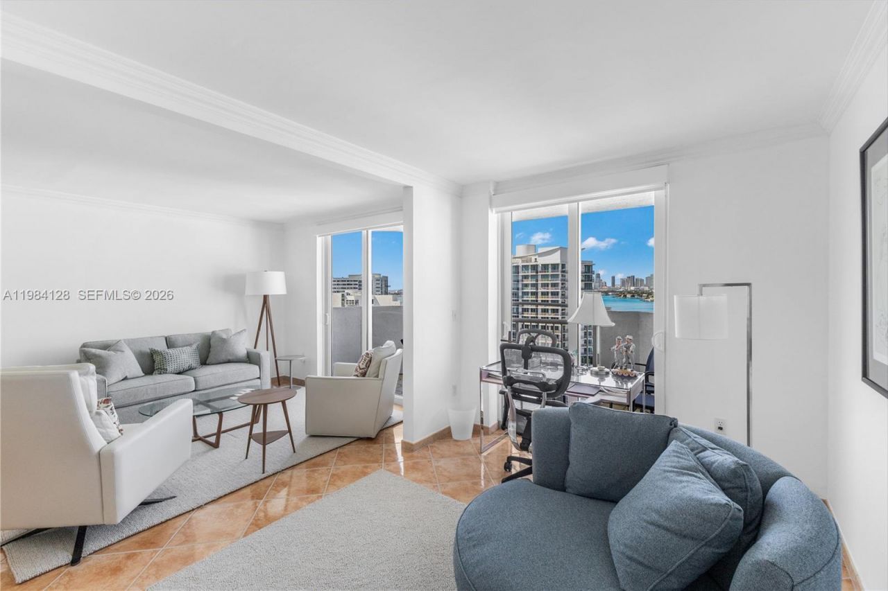 1621 Bay Rd, Unit 1202, Miami Beach, FL 33139 Photo