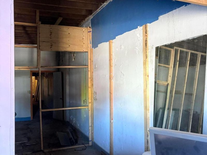 2453 Sullivant Avenue, Unit 3, Columbus, OH 43204 Photo 6