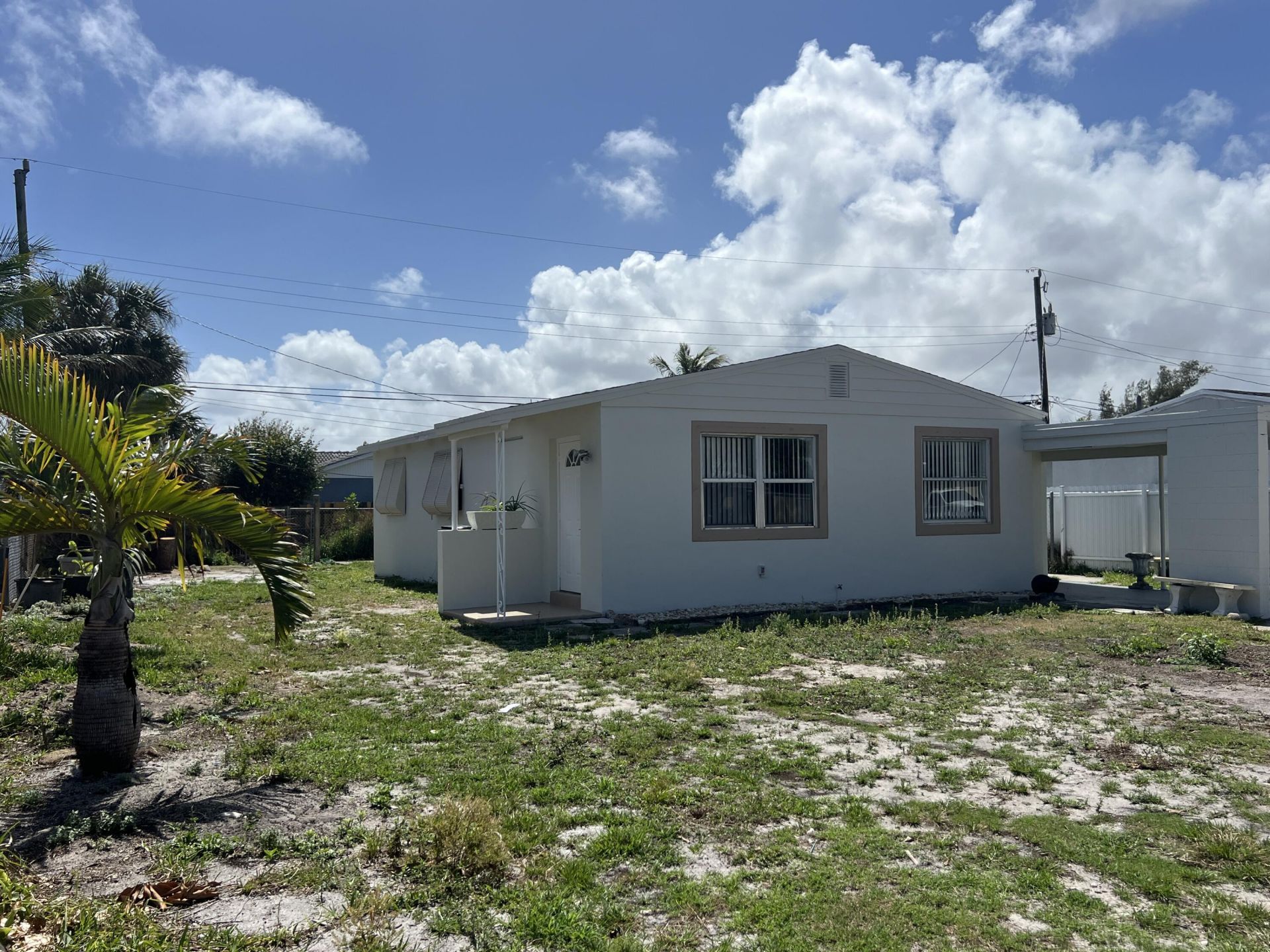 2012 Ardmore Road, West Palm Beach, FL 33409 Photo