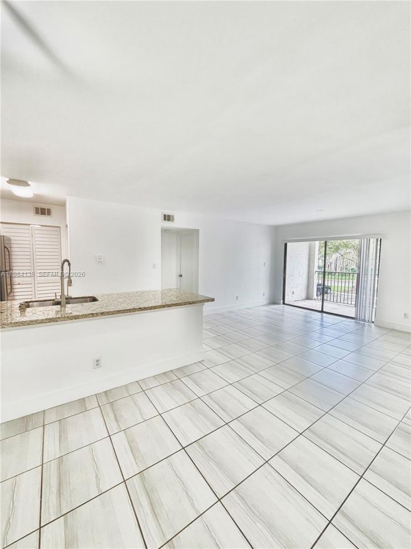 650 S Park Rd, Unit 25-5, Hollywood, FL 33021 Photo