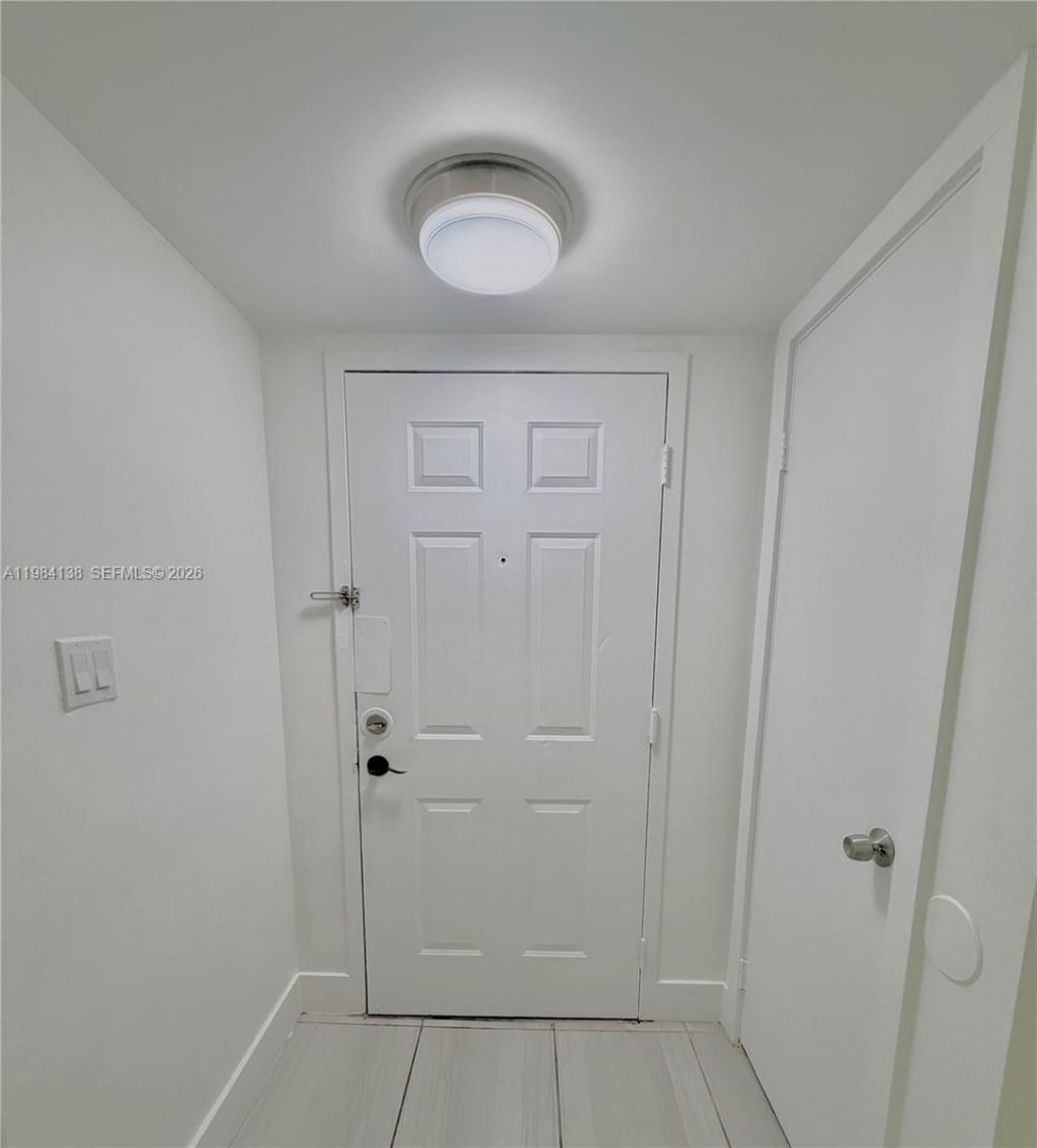 650 S Park Rd, Unit 25-5, Hollywood, FL 33021 Photo