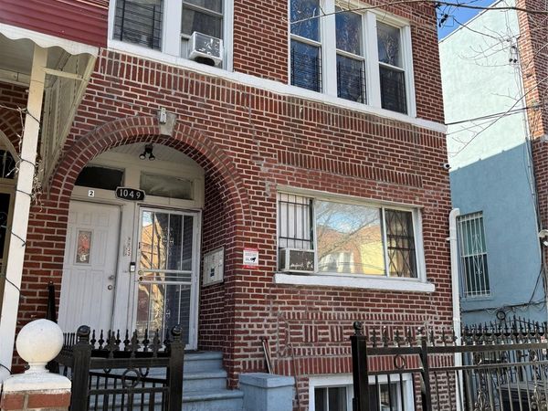 1049 Ward Avenue, Bronx, NY 10472