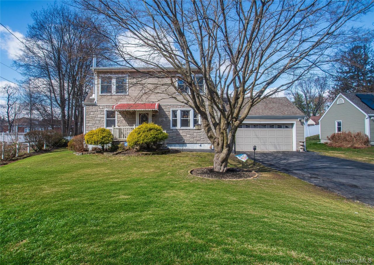 5 Croft Road, Poughkeepsie, NY 12603 Main Photo