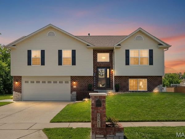 821 Chesapeake Junction Lane , O'Fallon, IL 62269