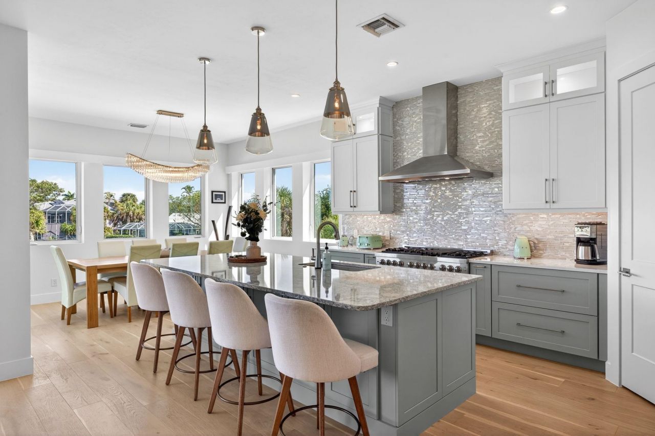 1272 Par View Dr, Sanibel, FL 33957 Photo