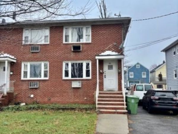 31 E 20Th St, Linden, NJ 07036