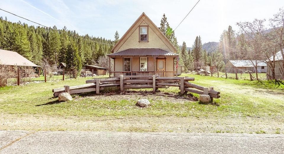 4428 Warren Street, Taylorsville, CA 95938 Photo