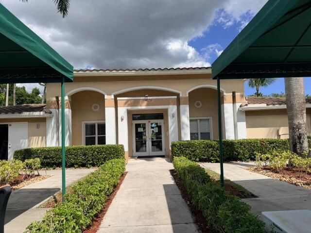 9560 Weldon Circle, Unit J312, Tamarac, FL 33321 Photo