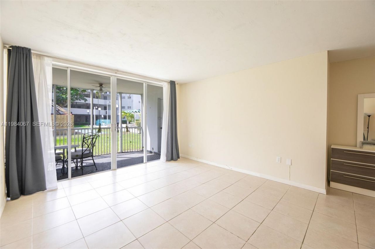1680 NE 191st St , Unit 107-2, Miami, FL 33179 Photo