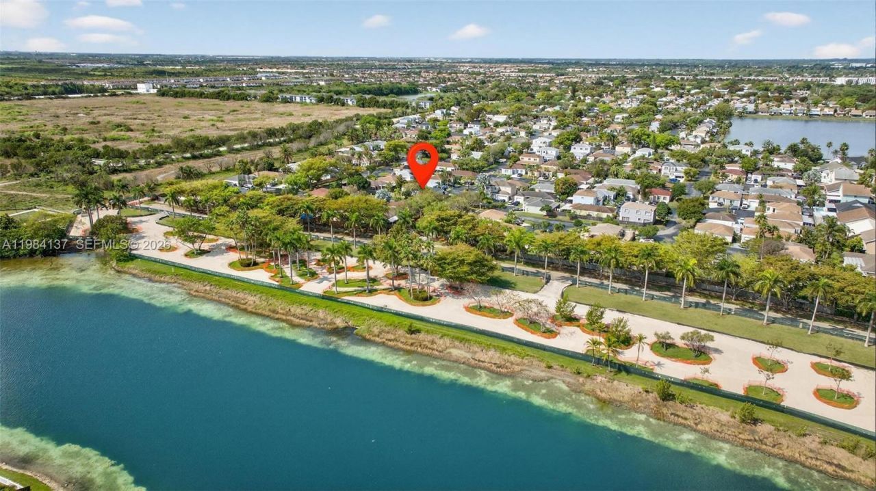 9756 SW 222nd St, Cutler Bay, FL 33190 Photo