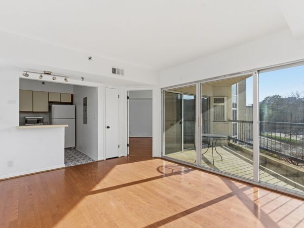 900 19th Ave S, Unit 401, Nashville, TN 37212