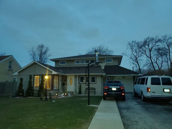 7964 Lavergne Avenue , Burbank, IL 60459