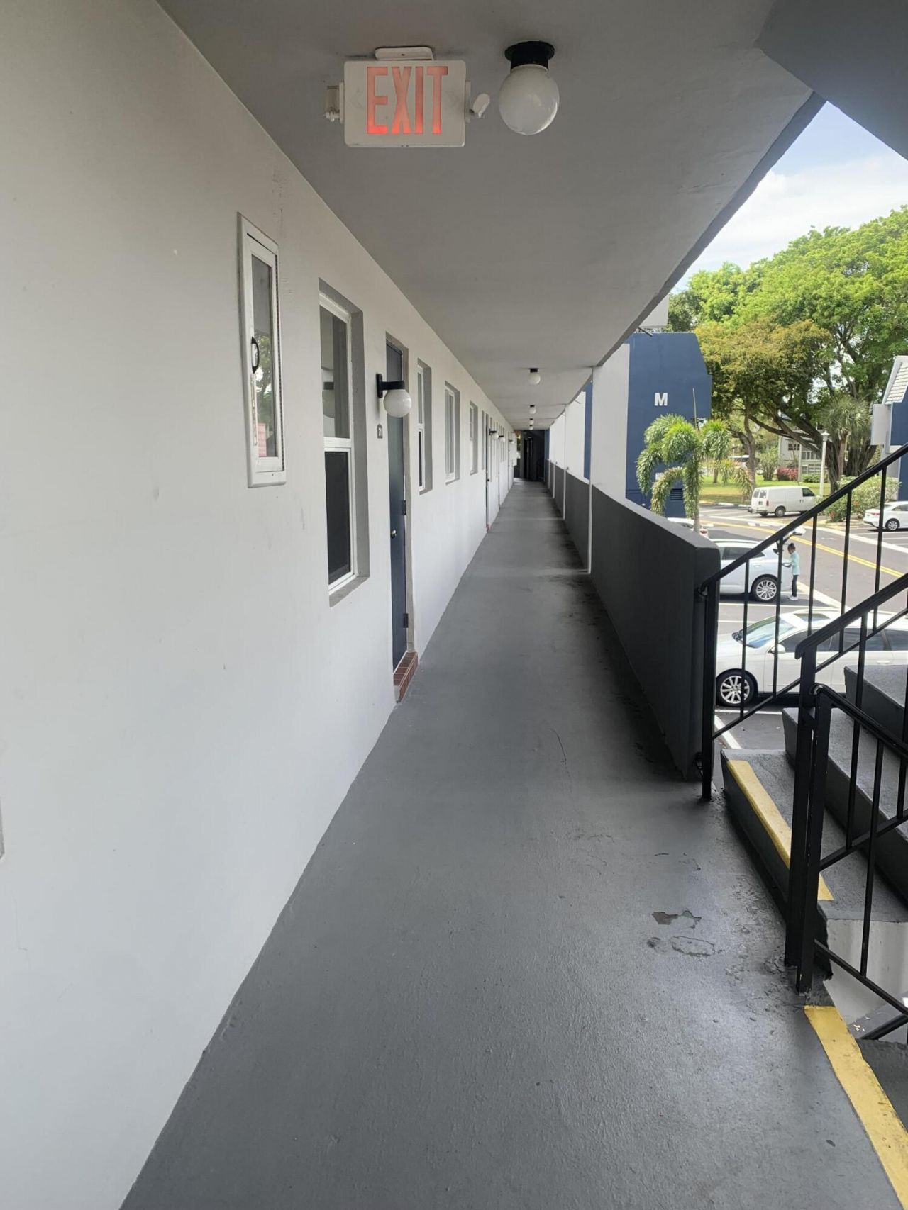 7887 Golf Cir Drive, Unit 212, Margate, FL 33063 Photo