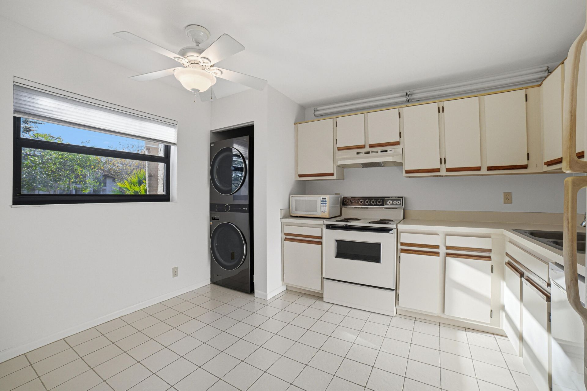 4213 NW 22nd Street, Coconut Creek, FL 33066 Photo