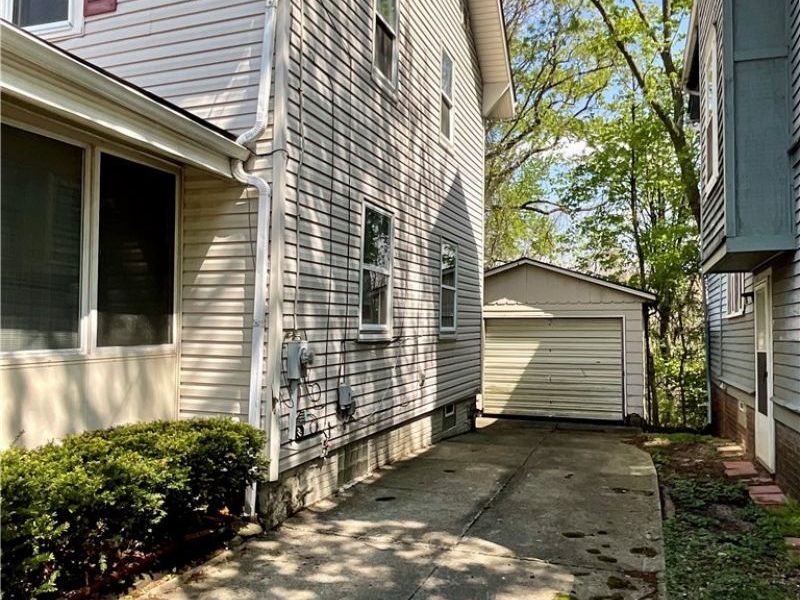 577 Rhodes Avenue, Akron, OH 44307 Photo 18