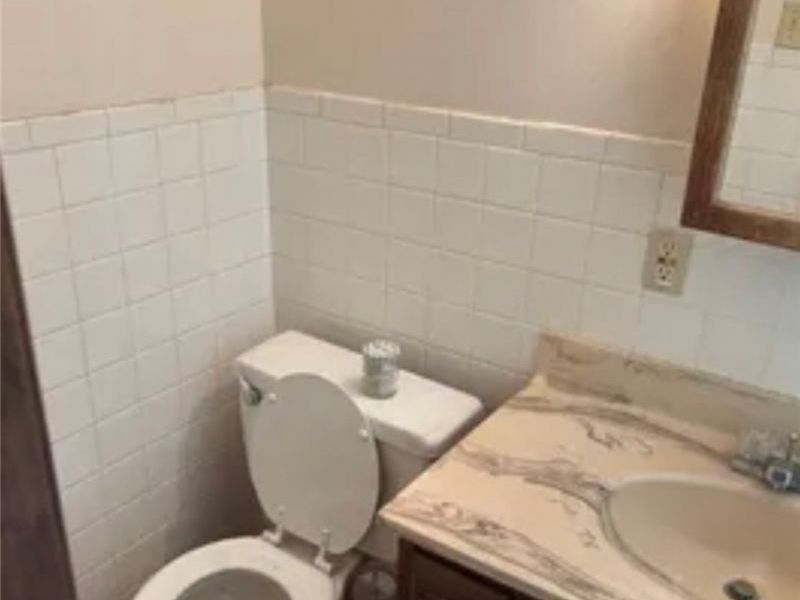 577 Rhodes Avenue, Akron, OH 44307 Photo 7