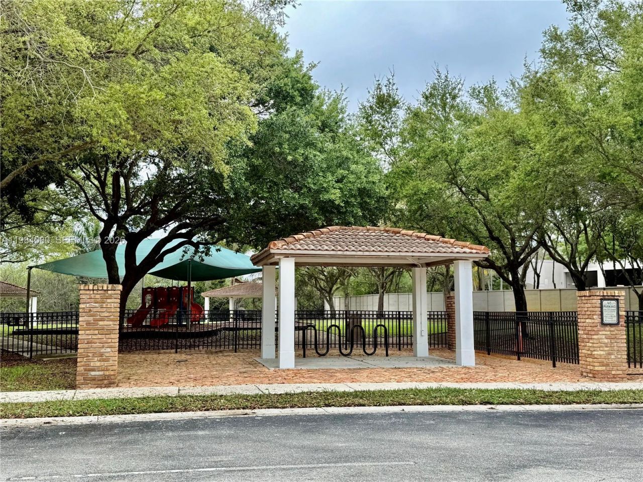 19909 SW 7th Pl, Pembroke Pines, FL 33029 Photo