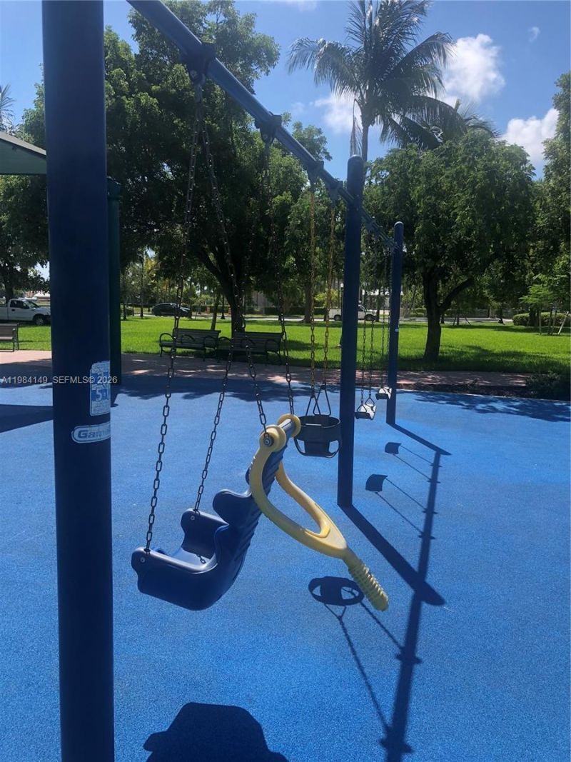 265-b Palm Ave, Miami Beach, FL 33139 Photo