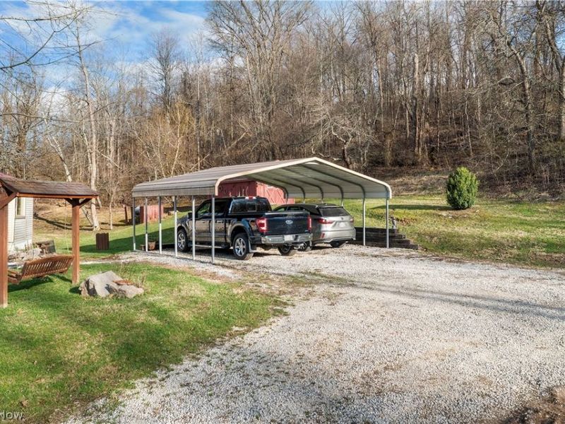 18990 New Gottengen Road, Salesville, OH 43778 Photo 18