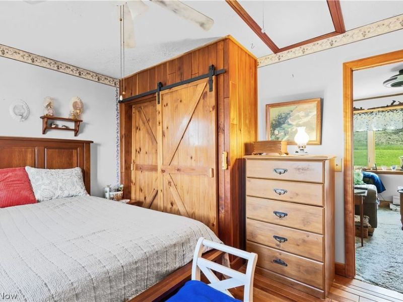 18990 New Gottengen Road, Salesville, OH 43778 Photo 9