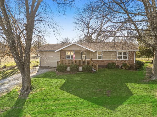 15411 E James Road, Nevada, MO 64772