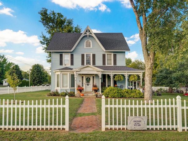 315 W Washington Street , Marionville, MO 65705