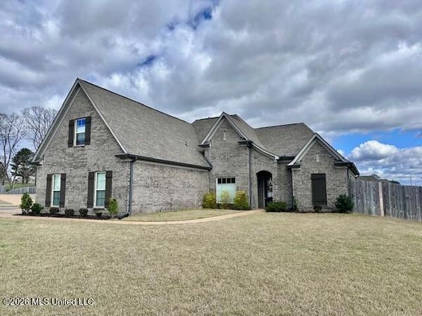 1948 Ava Drive, Nesbit, MS 38651