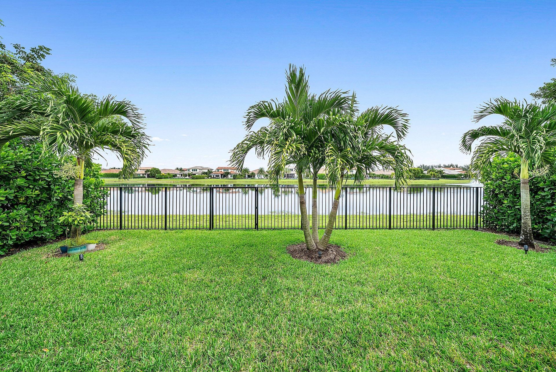 8884 Grand Prix Lane, Boynton Beach, FL 33472 Photo